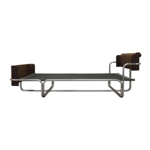 Bedroom bed, Italian design, 1980s, production: Italy