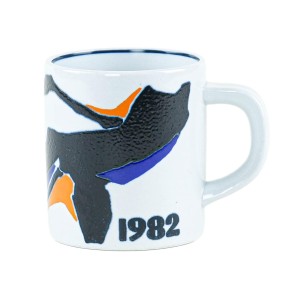 Porcelain mug, Danish design, 1982, designer: Inge-Lise Koefoed, manufacturer: Royal Copenhagen