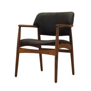 Lounge chairs by Ejner Larsen & Aksel Bender Madsen for Fritz Hansen, oak, 1970s