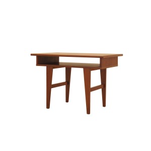 Danish teak coffee table with additional shelf, 1960s Mid-Century Modern