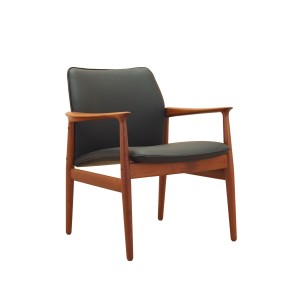 Lounge chair by Grete Jalk, solid teak frame, black leather upholstery, Denmark, 1970s