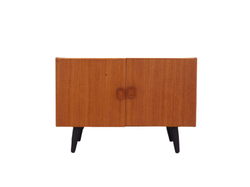 P1011687-removebg-preview.png